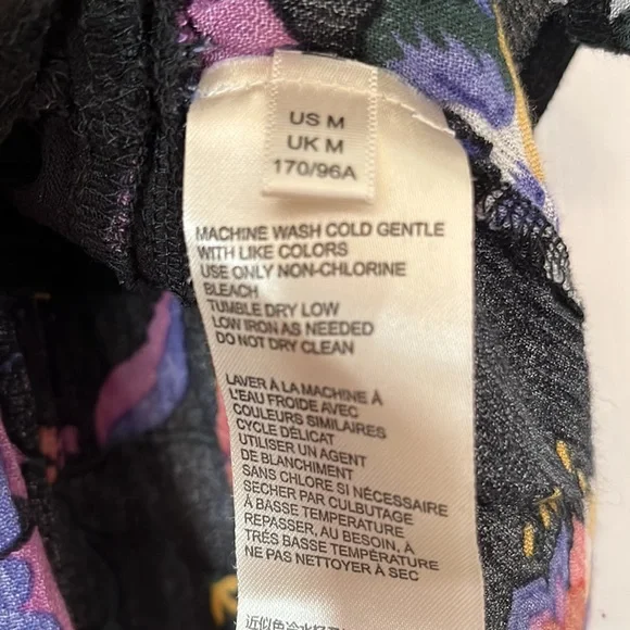 Anthropologie top- size M - Picture 6 of 6